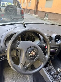Prenajom auto