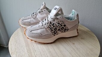 Predám dámske tenisky New Balance 327.velkost 37