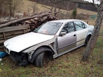Rozpredám BMW E39 520i 523i 525 tds