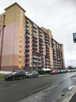1-izbový byt na prenájom v Bratislave (Vyšehradská ulica, Pe