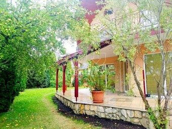 TUreality ponúka na predaj luxusný rodinný dom vo Veľkej...