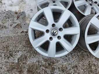 zimní Alu kola disky orig Volkswagen Touareg Audi