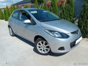 Mazda 2 1.4 diesel klima facelift rok 2011