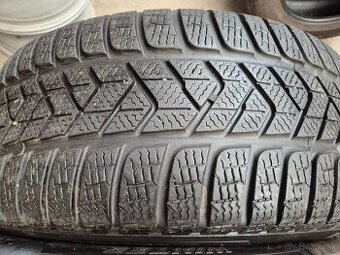235/55 r17 zimné 4 ks PIRELLI dezén 6,4 - 5,3 mm DOT2020