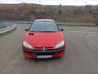 Predám Peugeot 206 1.1