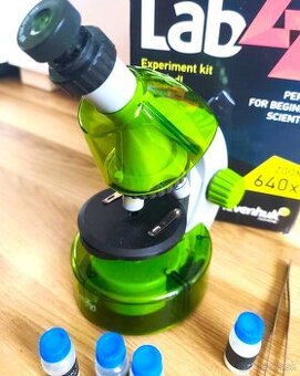 KVALITNÝ DETSKÝ/MLÁDEŽNíCKY MIKROSKOP 640Xzväčšenie