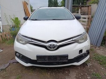 rozpredam toyota auris  1.6 2016 N47C16A