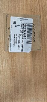 Riadiaca jednotka na otváranie piatych dverí 3G0962243C