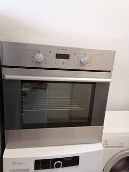 elektrolux na vstavanie