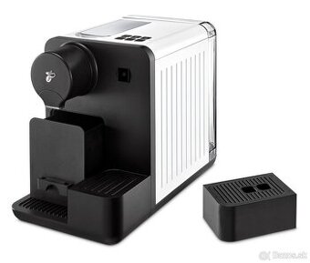 Tchibo Cafissimo milk, biela farba