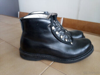 Panska zimna kozena outdoorova obuv KITZBUHEL.