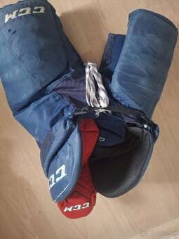 Predam detske hokejove nohavice