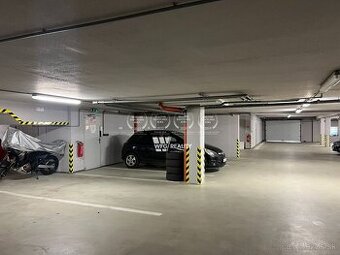Kryté garážové státie_3STAR Bôrik /14m2/ Žilina
