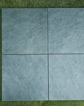 Protišmyk dlažba tmavo sivá 90x60 hrubá 2 cm aj na terče