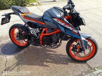KTM 390 Duke