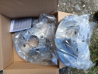 Nove brzdove kotuce Skoda Favorit / Forman