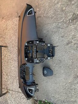Palubovka Airbag Opel Astra J 13299780