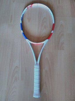 Predám tenisovú raketu BABOLAT PURE STRIKE 2020