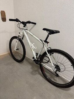 Horský bicykel velkost M