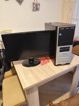 Predám PC s monitorom