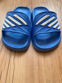 Šľapky Adidas