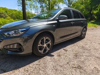Hyundai i30 CW Kombi 1.5 T-GDi mHEV iMT Family