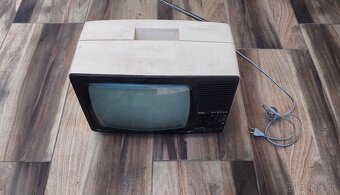 Predám prenosný televízor Merkur