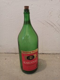 Dvoj litrová vínová fľaša