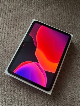 Apple iPad 256GB Wi-Fi Silver. Ako novy.