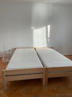Drevená jednolôžková single posteľ x 2