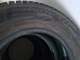 Predám zimné pneumatiky Matador 215/70 R15C