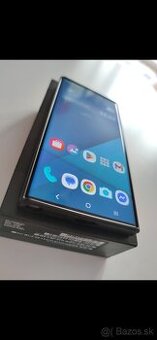 Samsung Galaxy S22 Ultra 12GB / 512GB + krabica a 25W nabíja