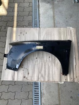 Audi A6 lavy predny blatnik
