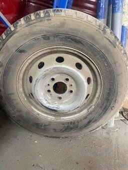 Koleso 225/70 r15c