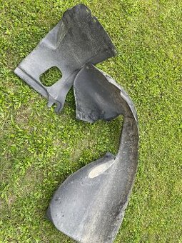 Podblatník 1K0 805 977 B VW Golf