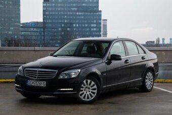 Mercedes-Benz C trieda Sedan C180 Elegance 115kw