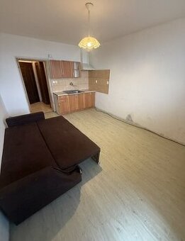 PREDAJ, PRENÁJOM garsónka - Sládkovičova Žiar nad Hronom