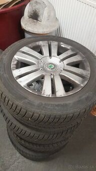 ALU disky originál škoda+ pneu zimné R16