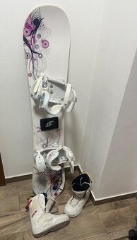 Snowboard + topánky