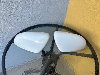 Originál kryty spätných zrkadiel VW Golf 6