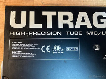 Predzosilňovač Behringer MIC2200