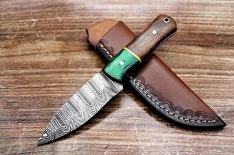 16/1885 Damaškový lovecký nôž.