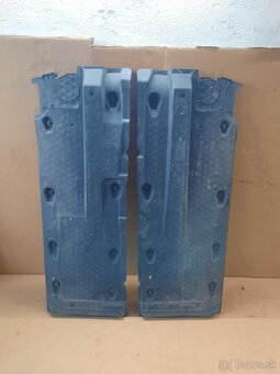 kryty podlahy, podblatníky Golf 6