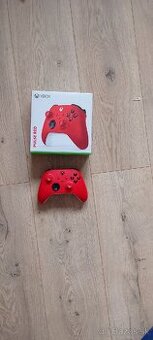 Xbox series s x pulse red ovládač