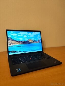 ThinkPad T14s Gen 3 | i5 • 8GB • 256GB SSD