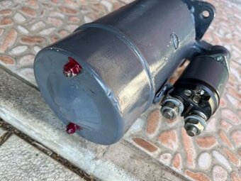 Starter Zetor