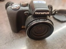 Predám fotoaparát Olympus SP 565 UZ