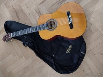 Gitara Valencia