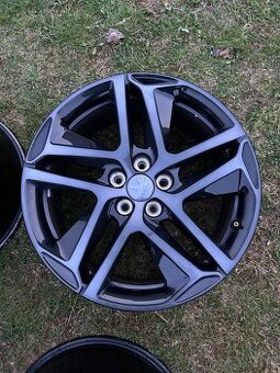 Alu disky originál Peugeot 5x108 R18 čierne