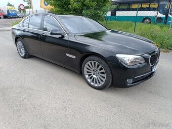 BMW 740xd 225kW 2011 najeto200tkm ACC,komforní sedačky,N.V.